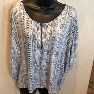 T shirt with dolman sleeves.